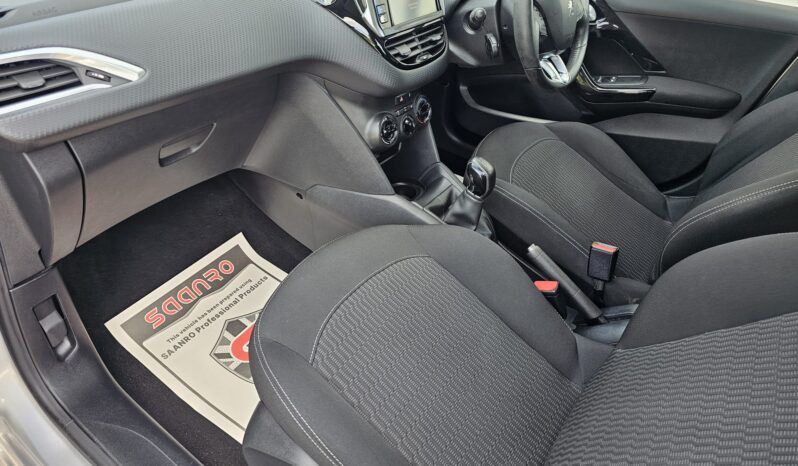 Peugeot 208 1.2 PureTech Active Euro 6 5dr full