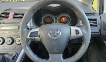 Toyota Auris 1.33 Dual VVT-i Edition Euro 5 (s/s) 5dr full