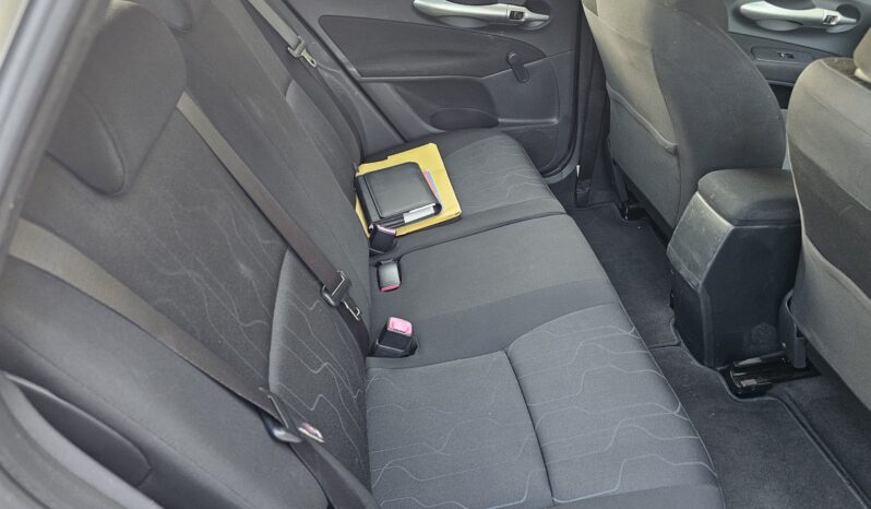 Toyota Auris 1.33 Dual VVT-i Edition Euro 5 (s/s) 5dr full
