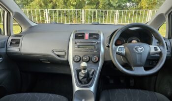 Toyota Auris 1.33 Dual VVT-i Edition Euro 5 (s/s) 5dr full