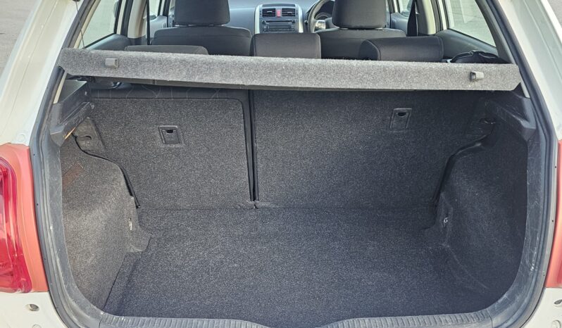 Toyota Auris 1.33 Dual VVT-i Edition Euro 5 (s/s) 5dr full