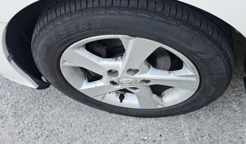 Toyota Auris 1.33 Dual VVT-i Edition Euro 5 (s/s) 5dr full