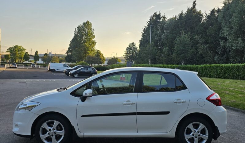 Toyota Auris 1.33 Dual VVT-i Edition Euro 5 (s/s) 5dr full