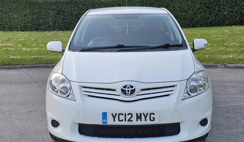 Toyota Auris 1.33 Dual VVT-i Edition Euro 5 (s/s) 5dr full
