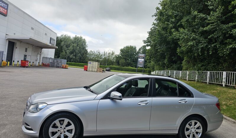 Mercedes-Benz C Class 2.1 C200 CDI BlueEfficiency Executive SE G-Tronic+ Euro 5 (s/s) 4dr full