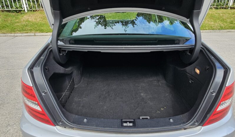 Mercedes-Benz C Class 2.1 C200 CDI BlueEfficiency Executive SE G-Tronic+ Euro 5 (s/s) 4dr full
