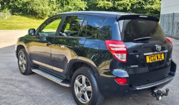 Toyota RAV4 2.2 D-4D XT-R 4WD Euro 5 5dr full