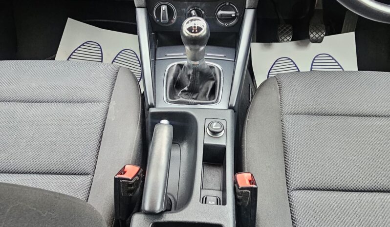 Nissan Juke 1.6 Acenta Euro 5 (s/s) 5dr full