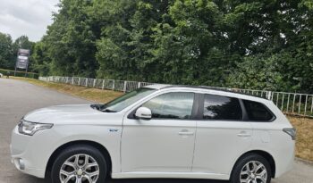 Mitsubishi Outlander 2.0h 12kWh GX3h CVT 4WD Euro 5 (s/s) 5dr full