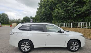 Mitsubishi Outlander 2.0h 12kWh GX3h CVT 4WD Euro 5 (s/s) 5dr full