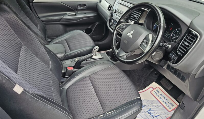 Mitsubishi Outlander 2.0h 12kWh GX3h CVT 4WD Euro 5 (s/s) 5dr full
