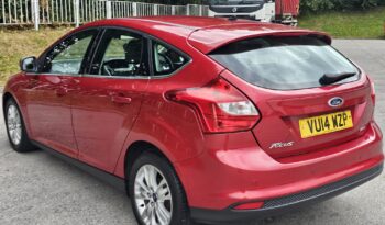 Ford Focus 1.6 TDCi ECOnetic Titanium Navigator Euro 5 (s/s) 5dr full