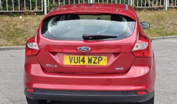 Ford Focus 1.6 TDCi ECOnetic Titanium Navigator Euro 5 (s/s) 5dr full