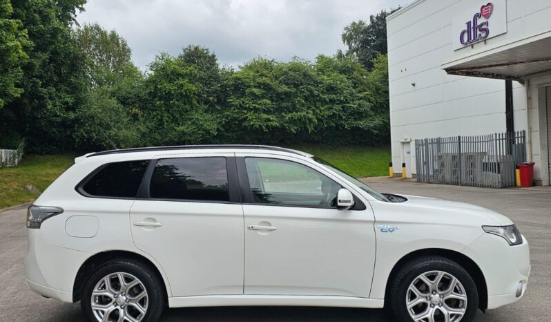 Mitsubishi Outlander 2.0h 12kWh GX3h CVT 4WD Euro 5 (s/s) 5dr full