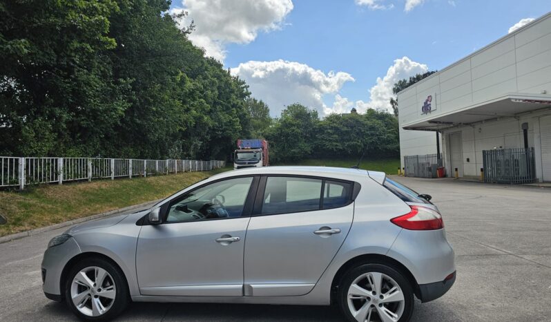 Renault Megane 1.6 16V Dynamique TomTom Euro 5 5dr full