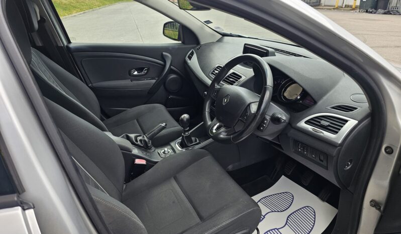 Renault Megane 1.6 16V Dynamique TomTom Euro 5 5dr full