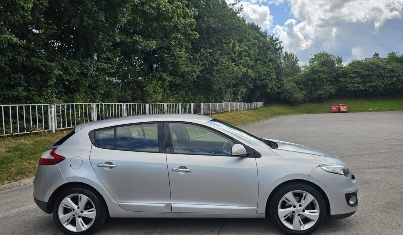 Renault Megane 1.6 16V Dynamique TomTom Euro 5 5dr full