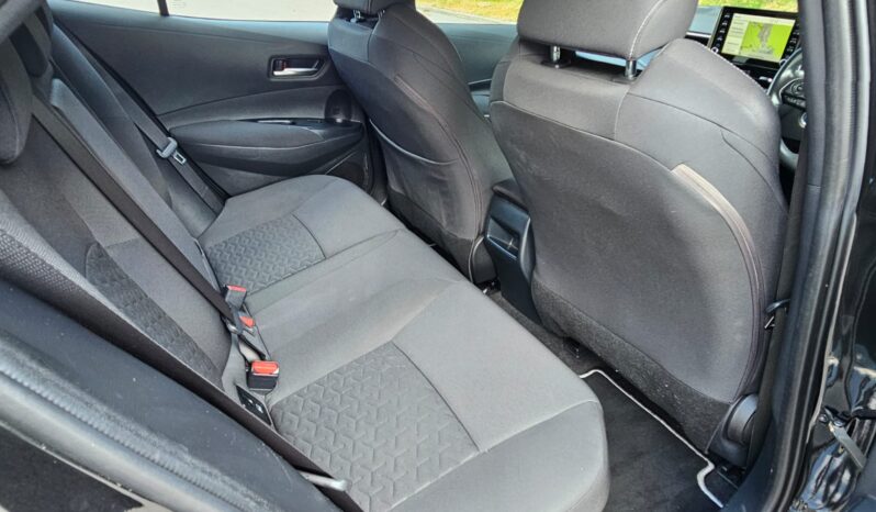 Toyota Corolla 1.8 VVT-h Icon Tech CVT Euro 6 (s/s) 5dr full