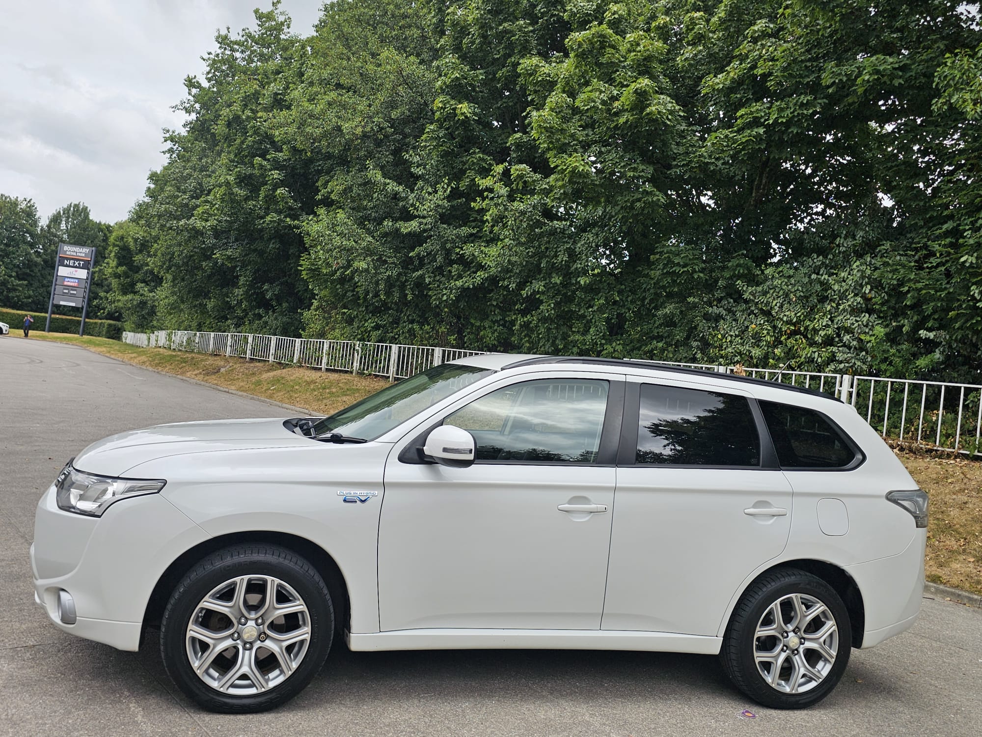 Mitsubishi Outlander 2.0h 12kWh GX3h CVT 4WD Euro 5 (s/s) 5dr