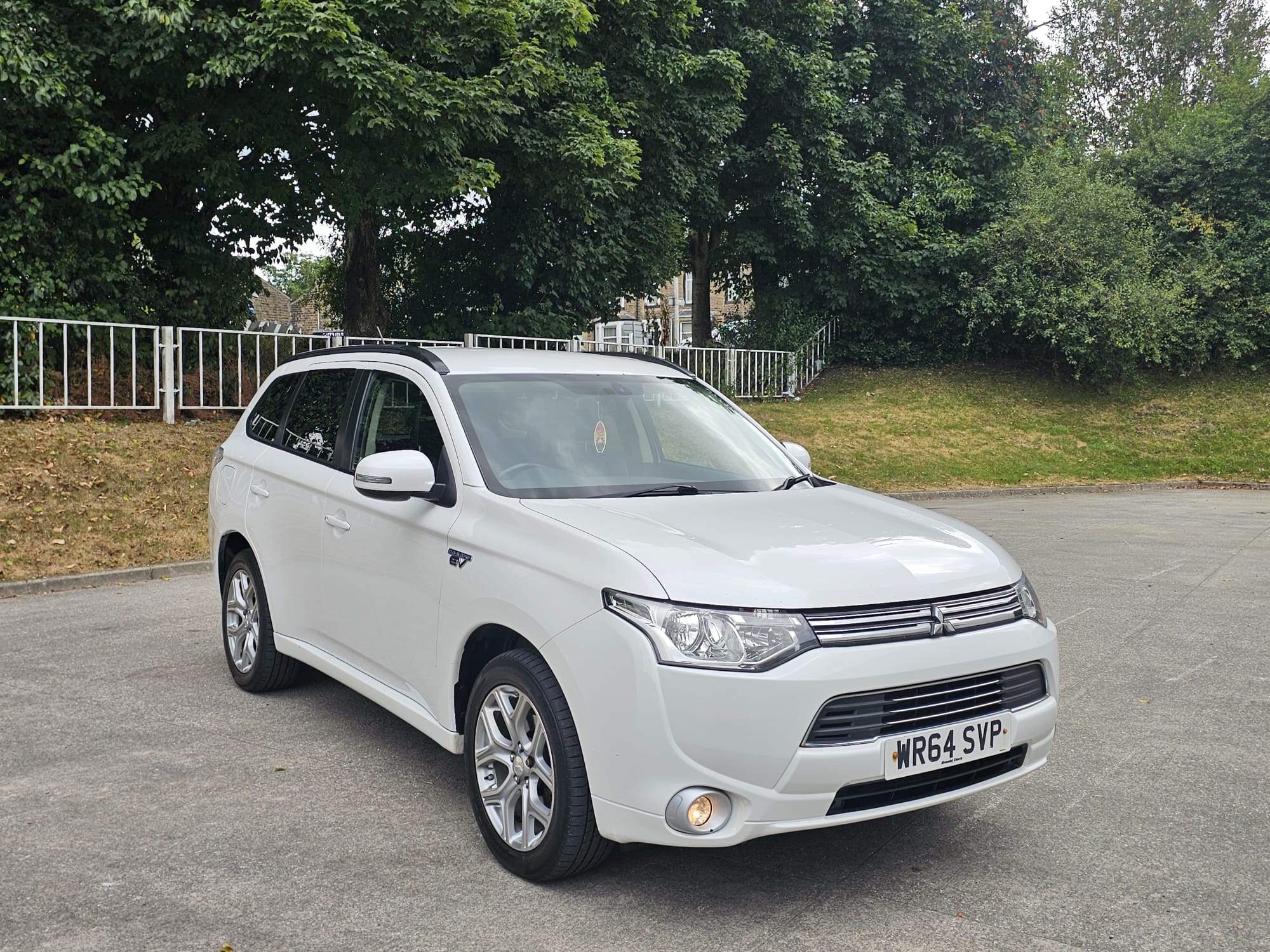 Mitsubishi Outlander 2.0h 12kWh GX3h CVT 4WD Euro 5 (s/s) 5dr