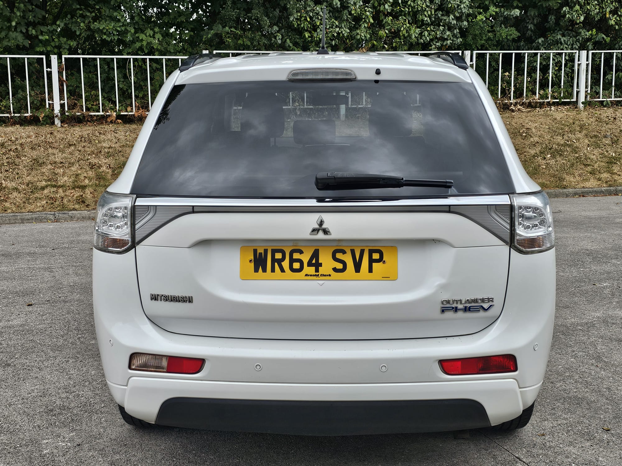 Mitsubishi Outlander 2.0h 12kWh GX3h CVT 4WD Euro 5 (s/s) 5dr