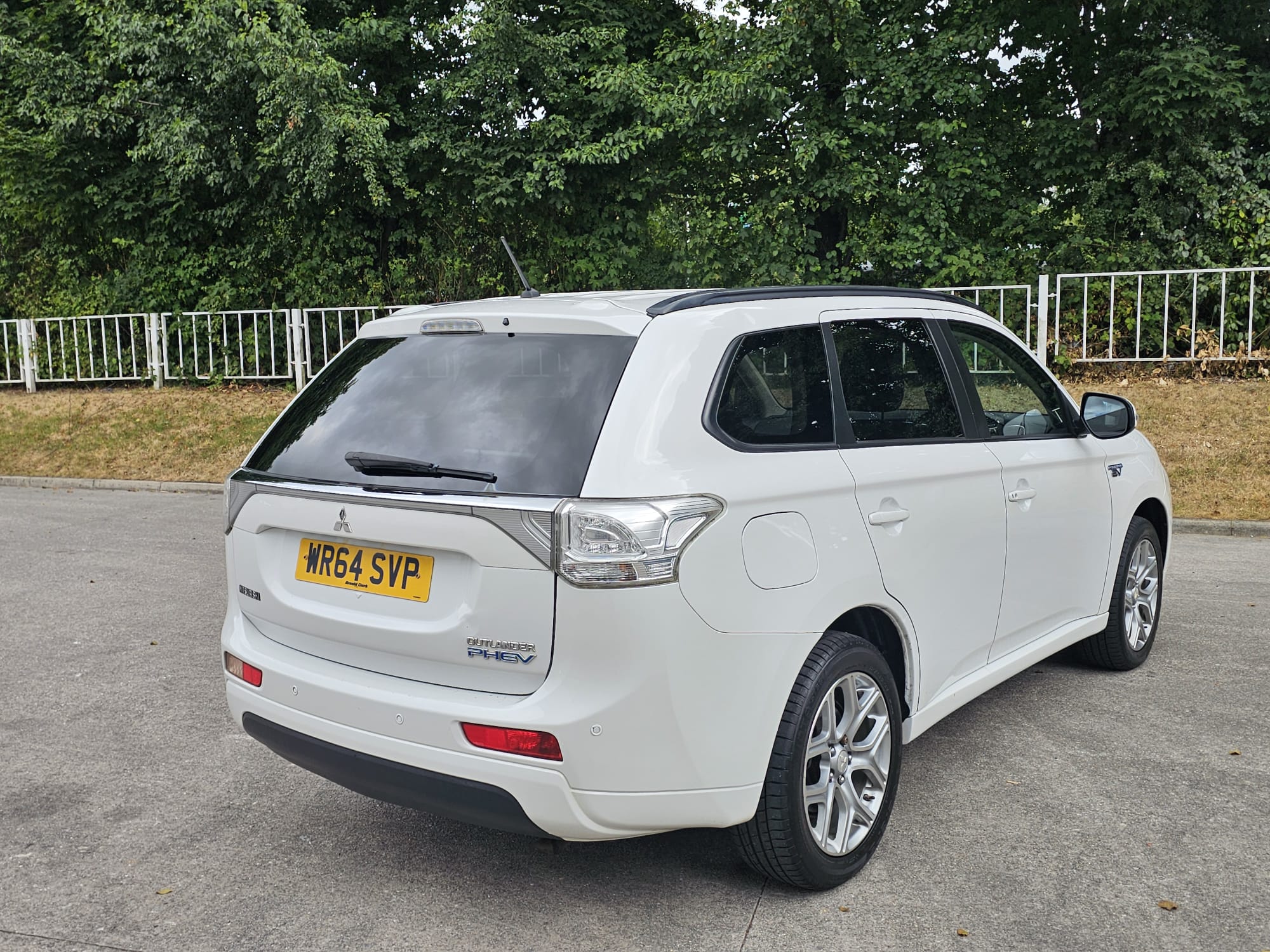 Mitsubishi Outlander 2.0h 12kWh GX3h CVT 4WD Euro 5 (s/s) 5dr