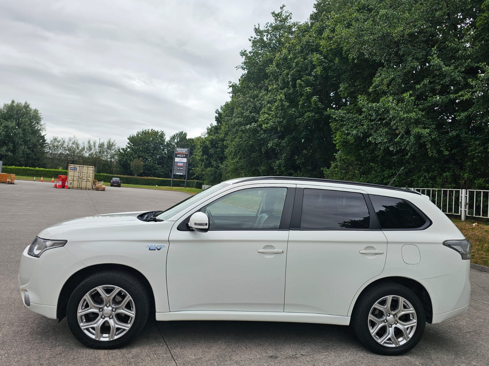Mitsubishi Outlander 2.0h 12kWh GX3h CVT 4WD Euro 5 (s/s) 5dr