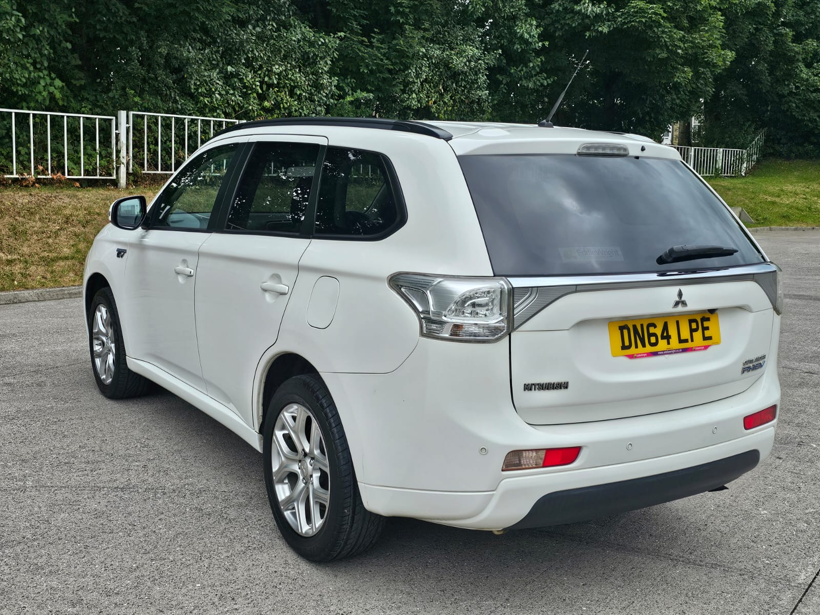 Mitsubishi Outlander 2.0h 12kWh GX3h CVT 4WD Euro 5 (s/s) 5dr