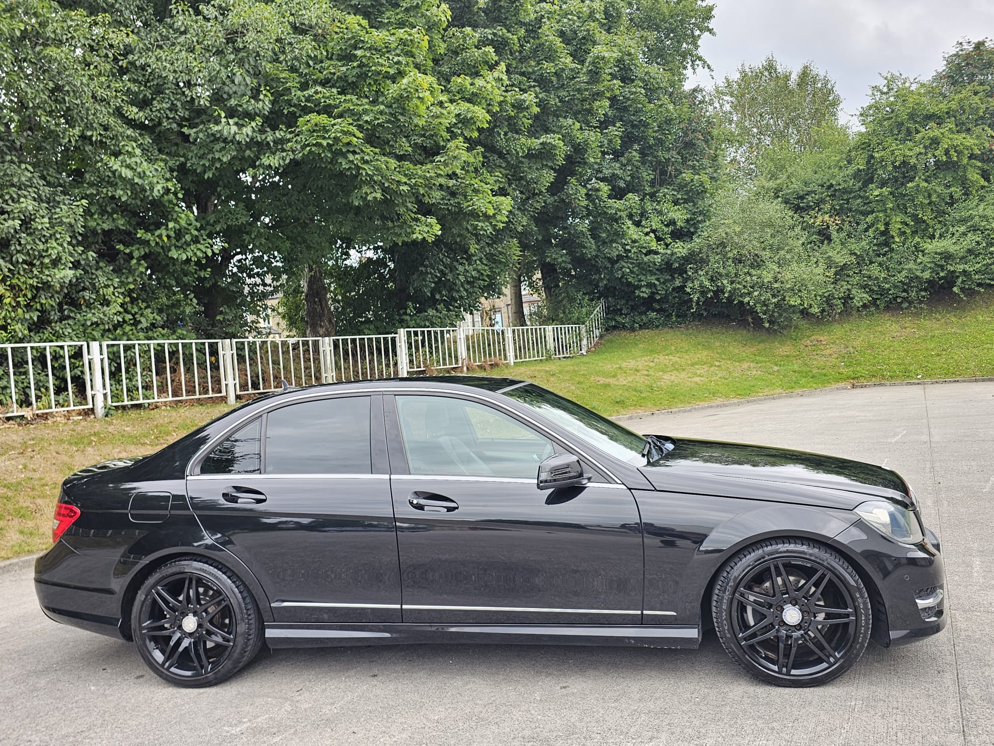 Mercedes-Benz C Class 2.1 C200 CDI AMG Sport G-Tronic+ Euro 5 (s/s) 4dr