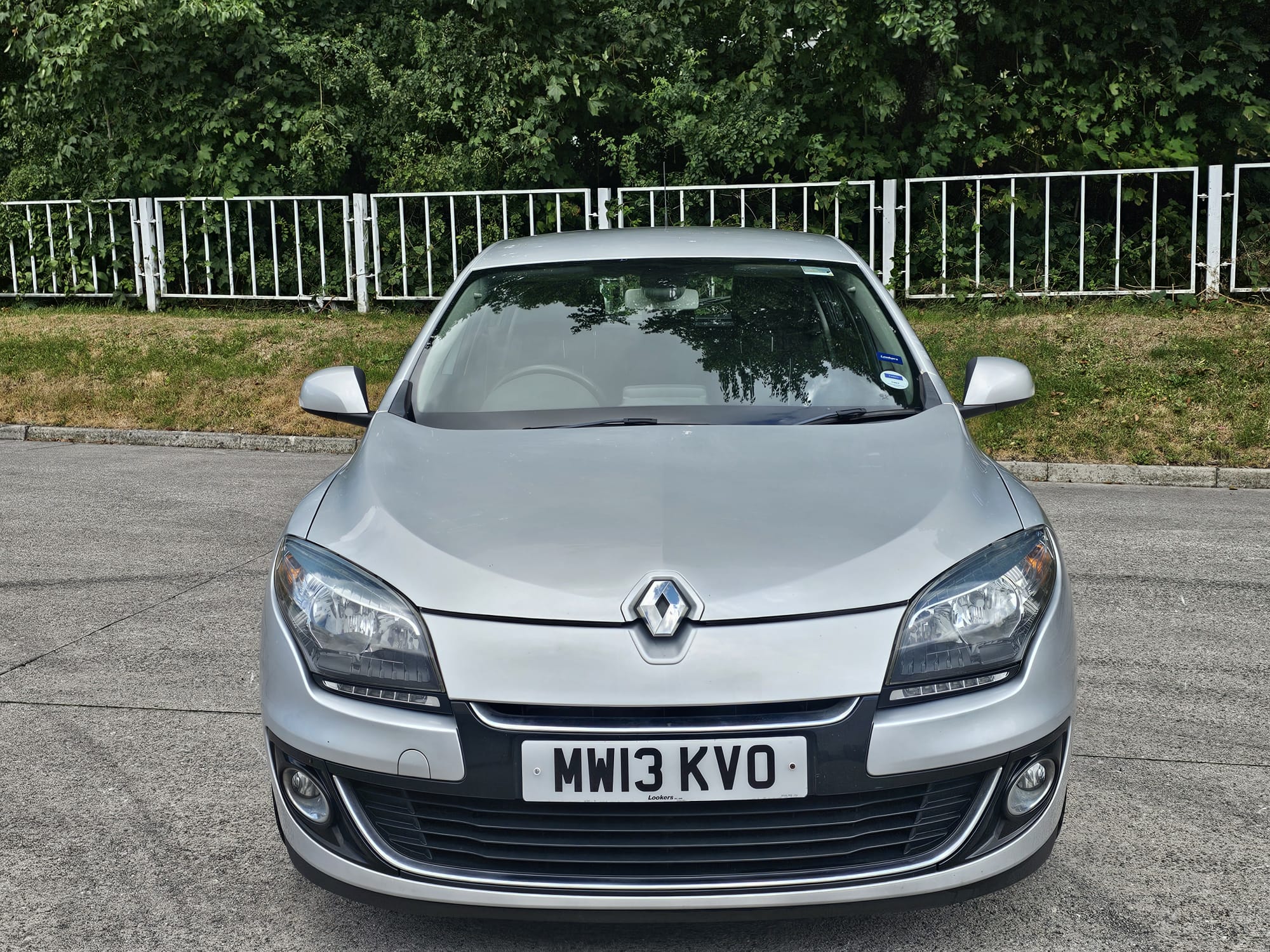 Renault Megane 1.6 16V Dynamique TomTom Euro 5 5dr