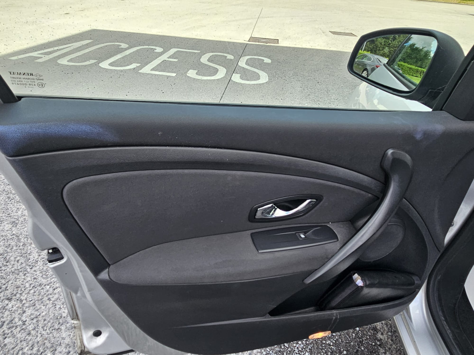 Renault Megane 1.6 16V Dynamique TomTom Euro 5 5dr