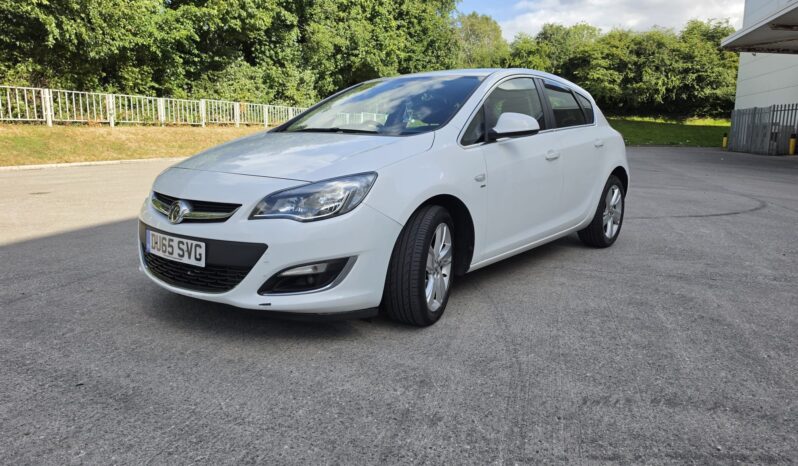 Vauxhall Astra 1.4i SRi Euro 6 5dr full