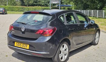 Vauxhall Astra 1.4i SRi Euro 6 5dr full