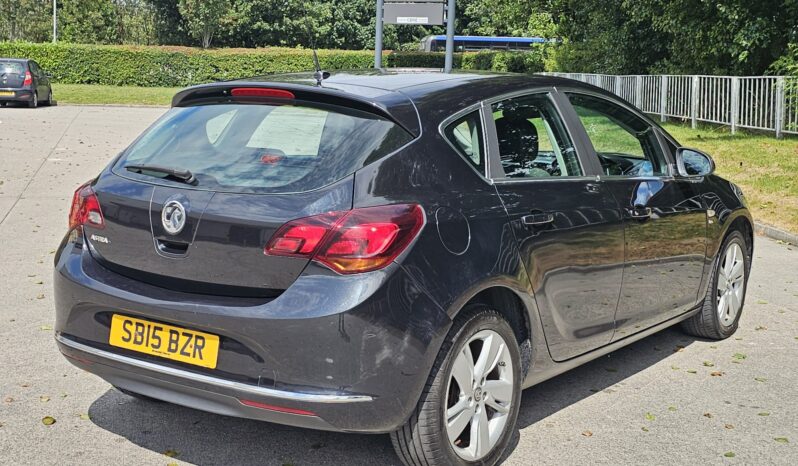 Vauxhall Astra 1.4i SRi Euro 6 5dr full