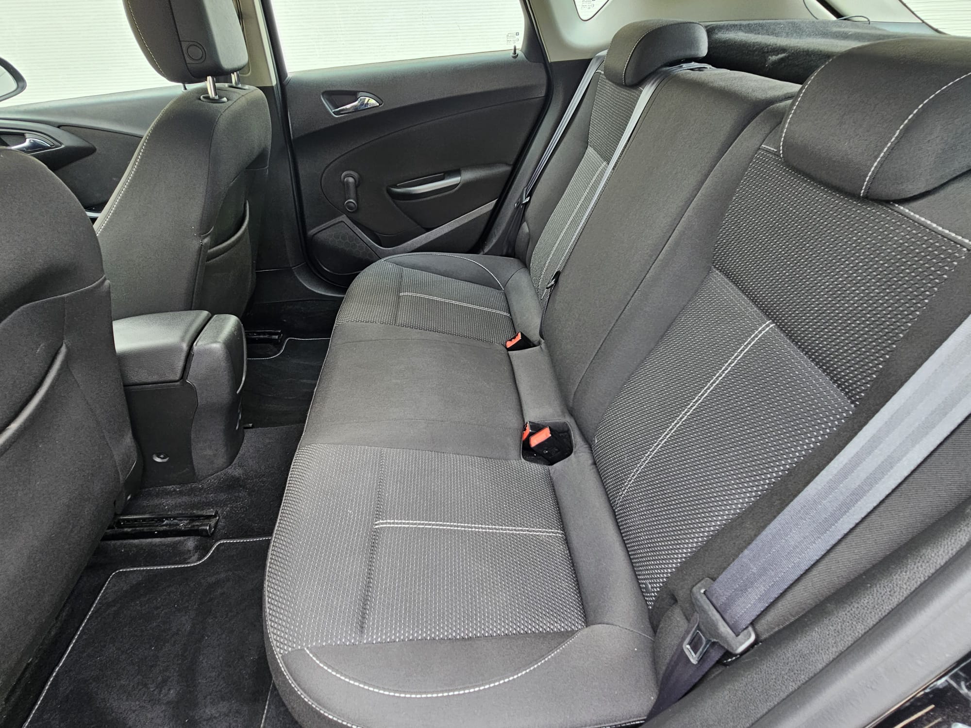 Vauxhall Astra 1.4i SRi Euro 6 5dr