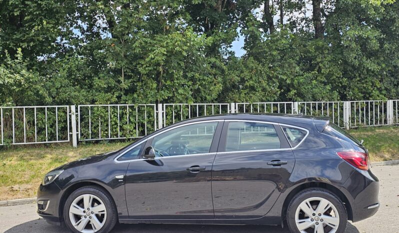 Vauxhall Astra 1.4i SRi Euro 6 5dr full