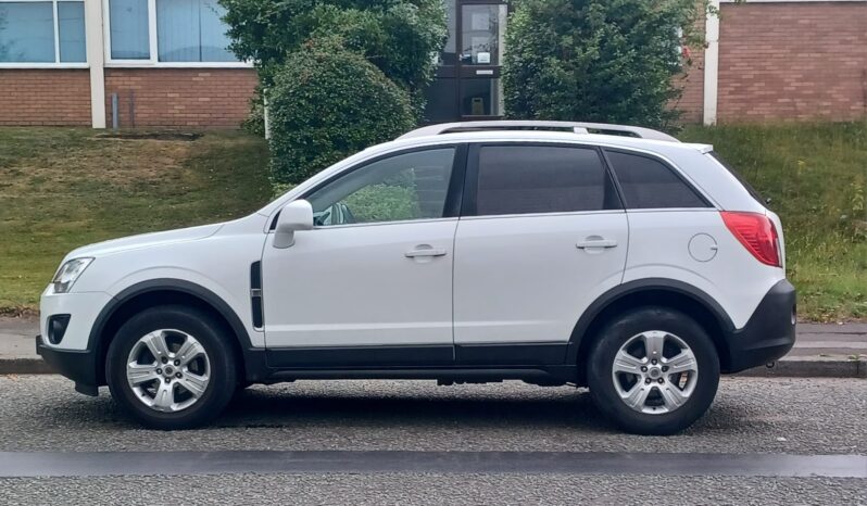 Vauxhall Antara 2.2 CDTi Exclusiv 2WD Euro 5 (s/s) 5dr full