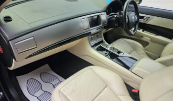 Jaguar XF 3.0d S V6 Premium Luxury Auto Euro 5 4dr full