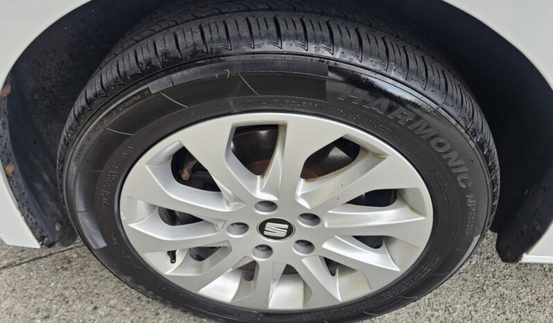 SEAT Leon 1.6 TDI CR SE Euro 5 (s/s) 5dr full
