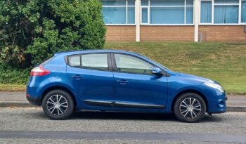 Renault Megane 1.6 16V Expression Euro 4 5dr full