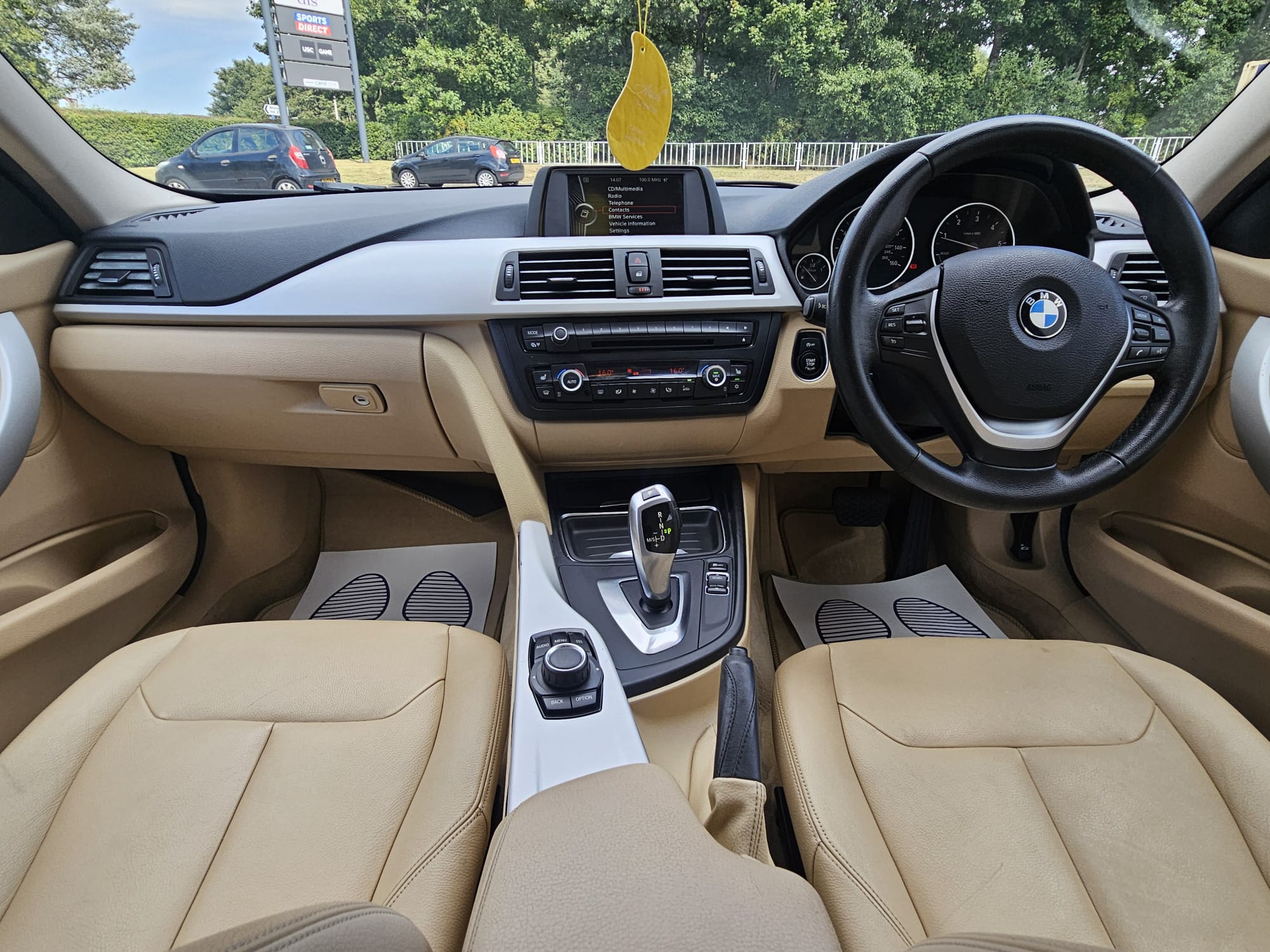 BMW 3 Series 2.0 320d SE Auto Euro 5 (s/s) 4dr