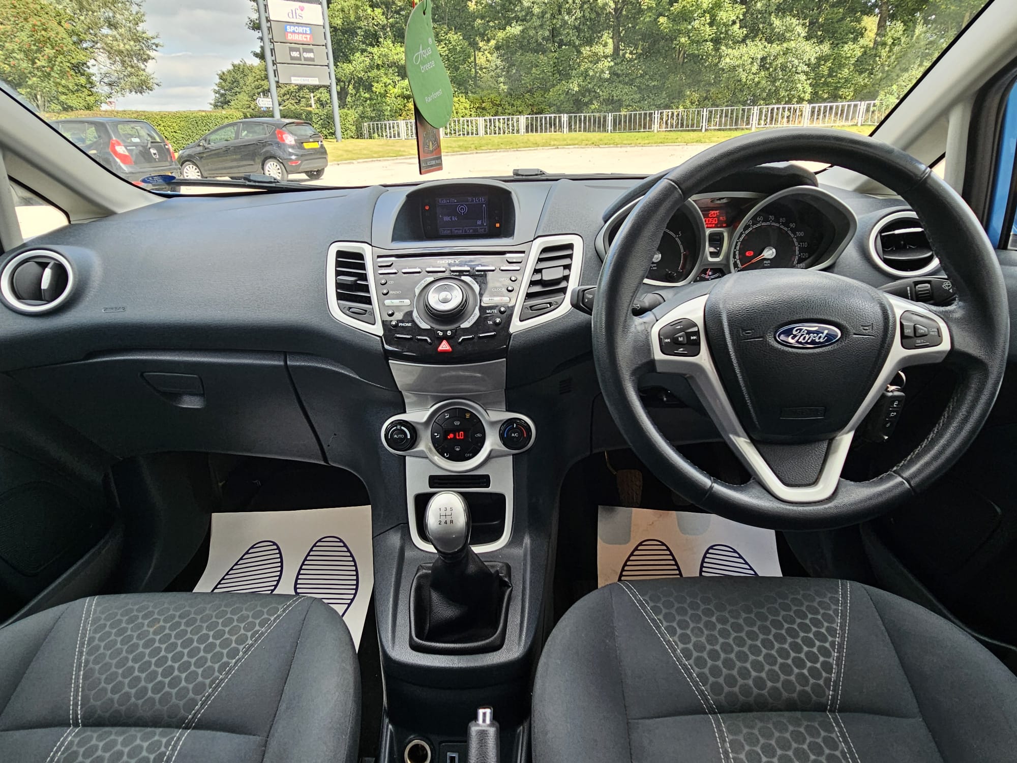 Ford Fiesta 1.4 Titanium 5dr