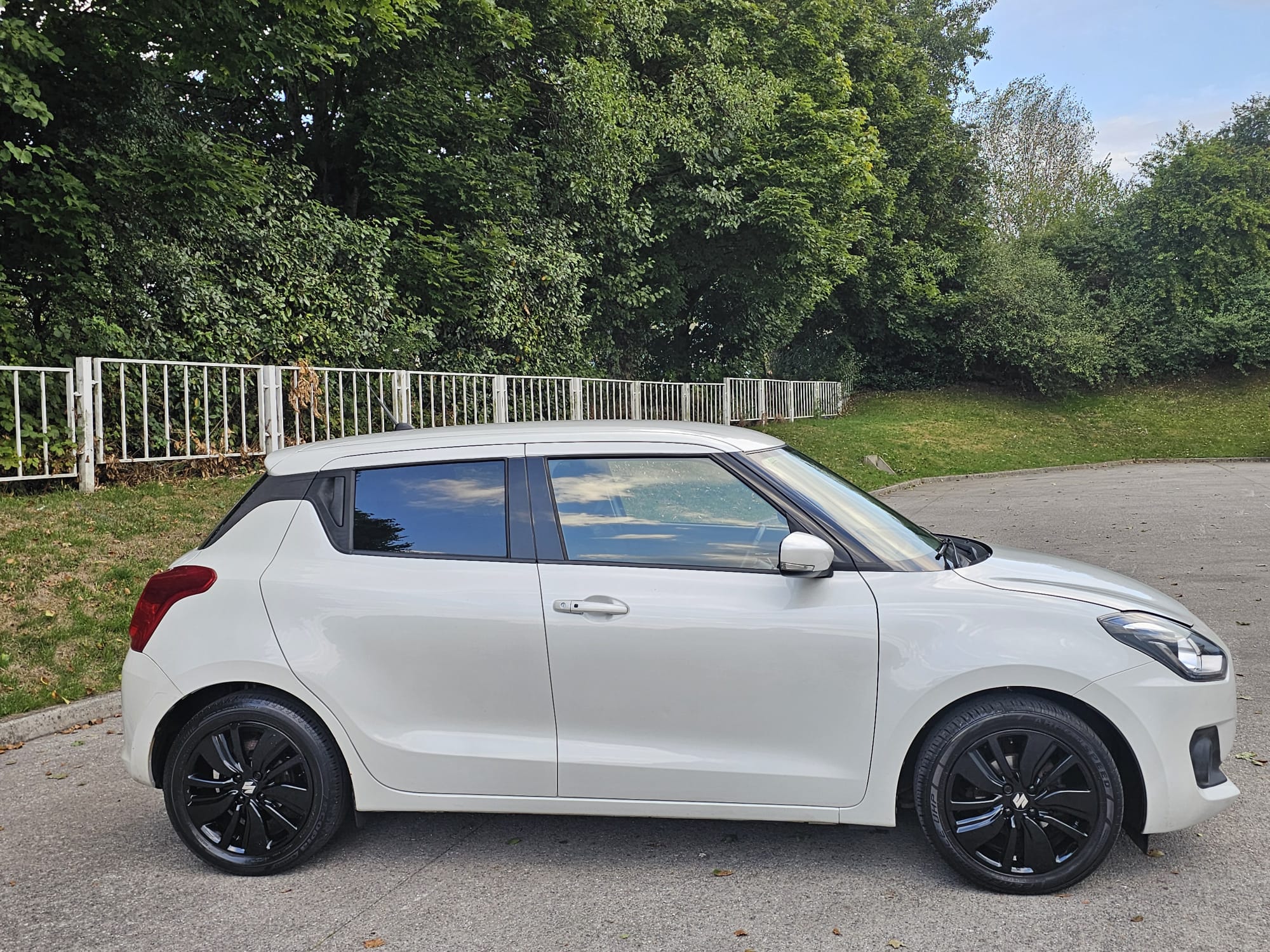 Suzuki Swift 1.0 Boosterjet SHVS SZ5 Euro 6 (s/s) 5dr