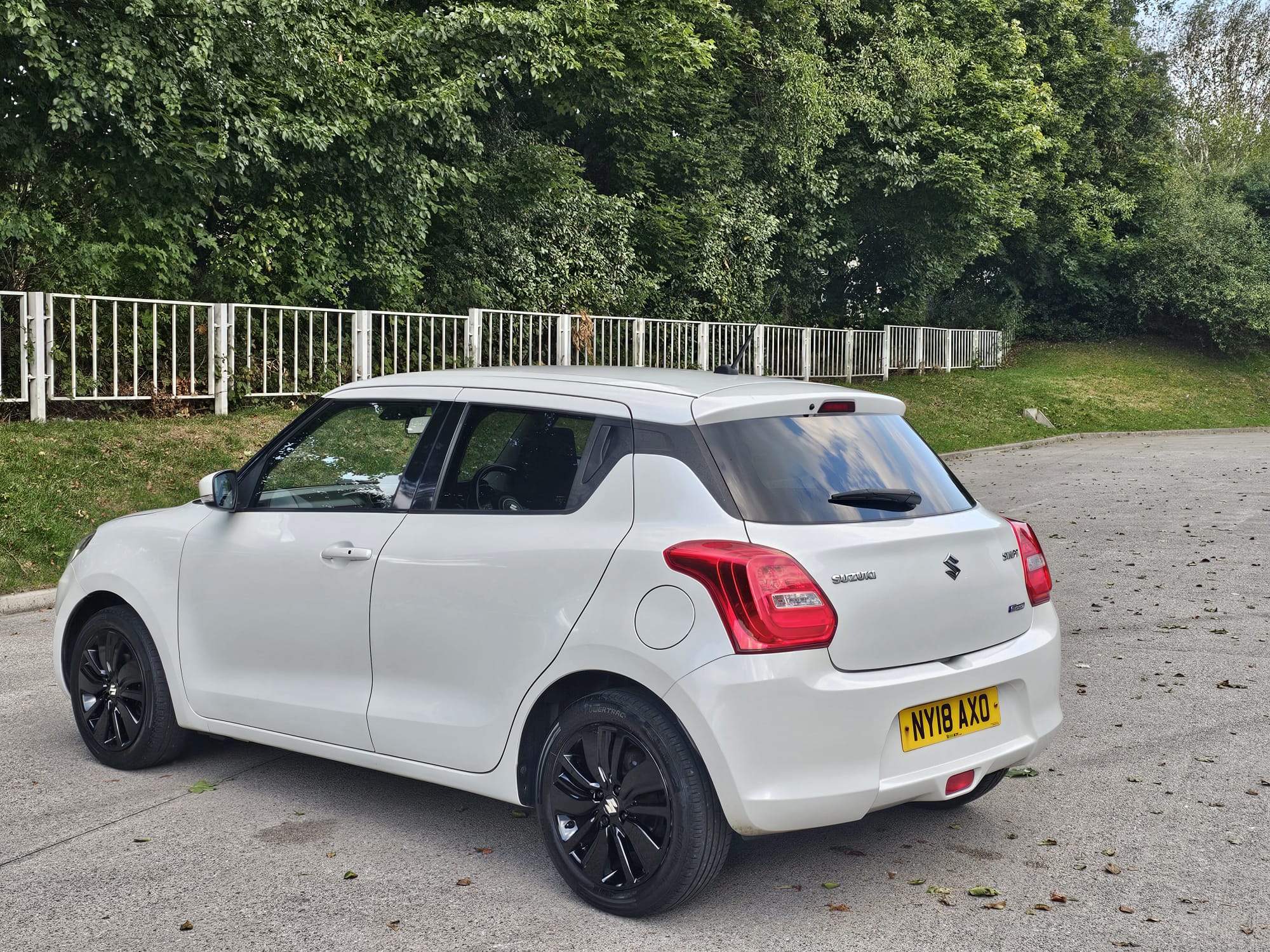 Suzuki Swift 1.0 Boosterjet SHVS SZ5 Euro 6 (s/s) 5dr