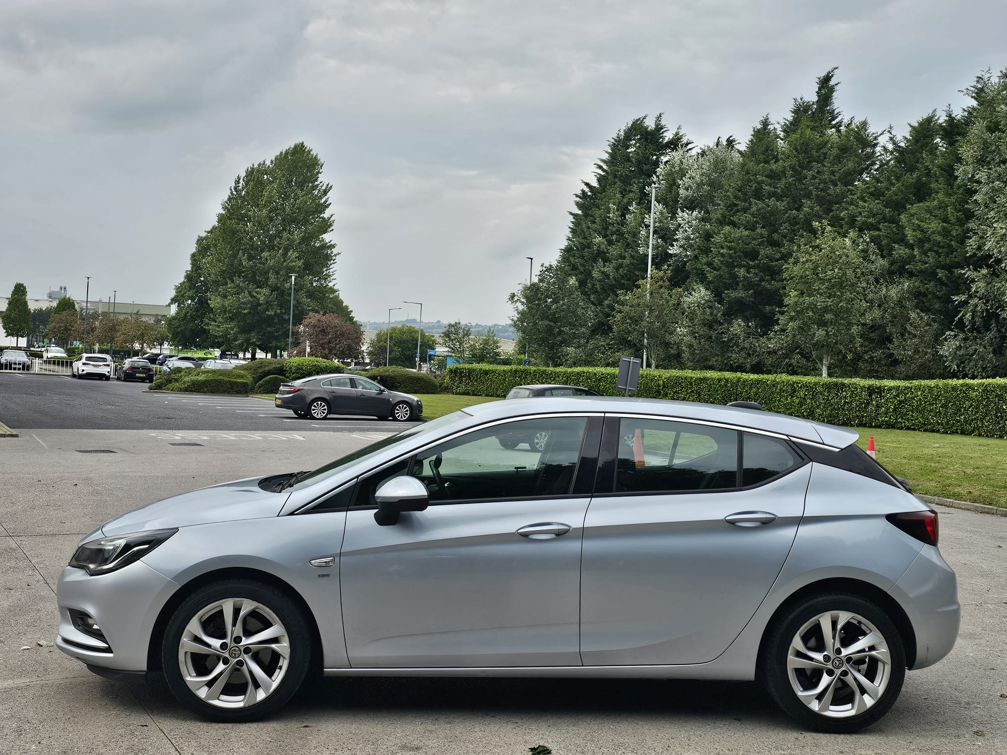Vauxhall Astra 1.6 CDTi ecoTEC BlueInjection SRi Euro 6 5dr