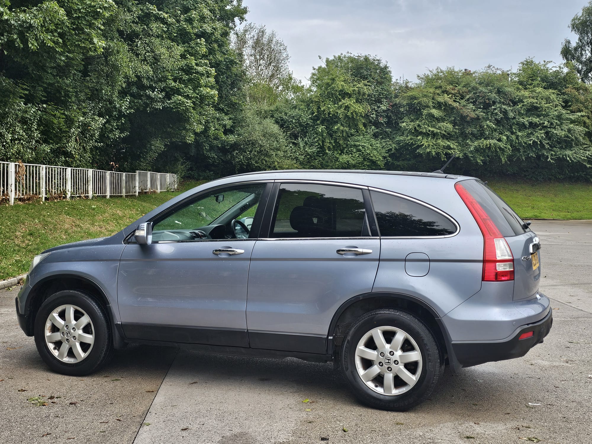 Honda CR-V 2.0 i-VTEC ES 5dr