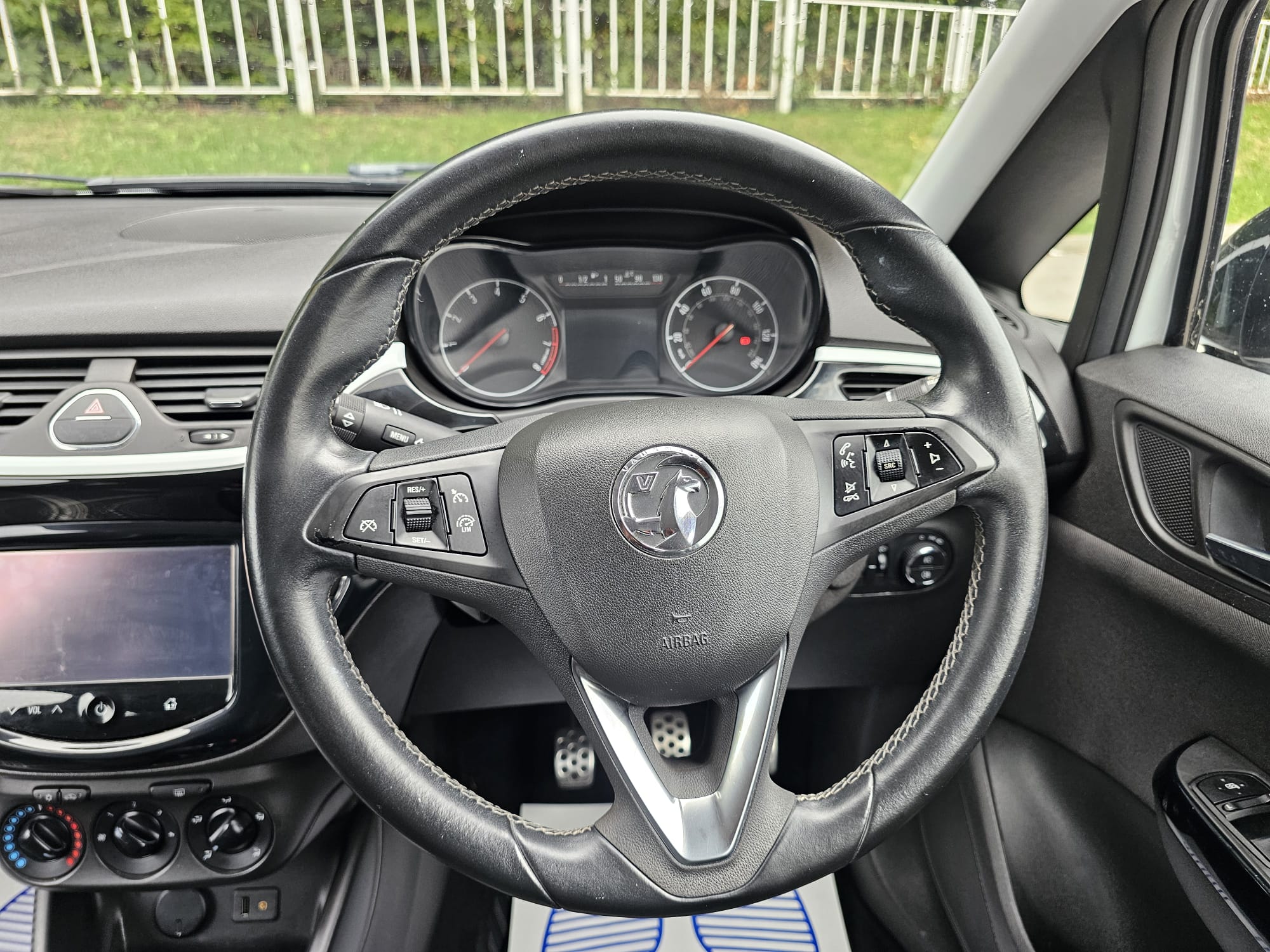 Vauxhall Corsa 1.4i ecoTEC Limited Edition Euro 6 3dr