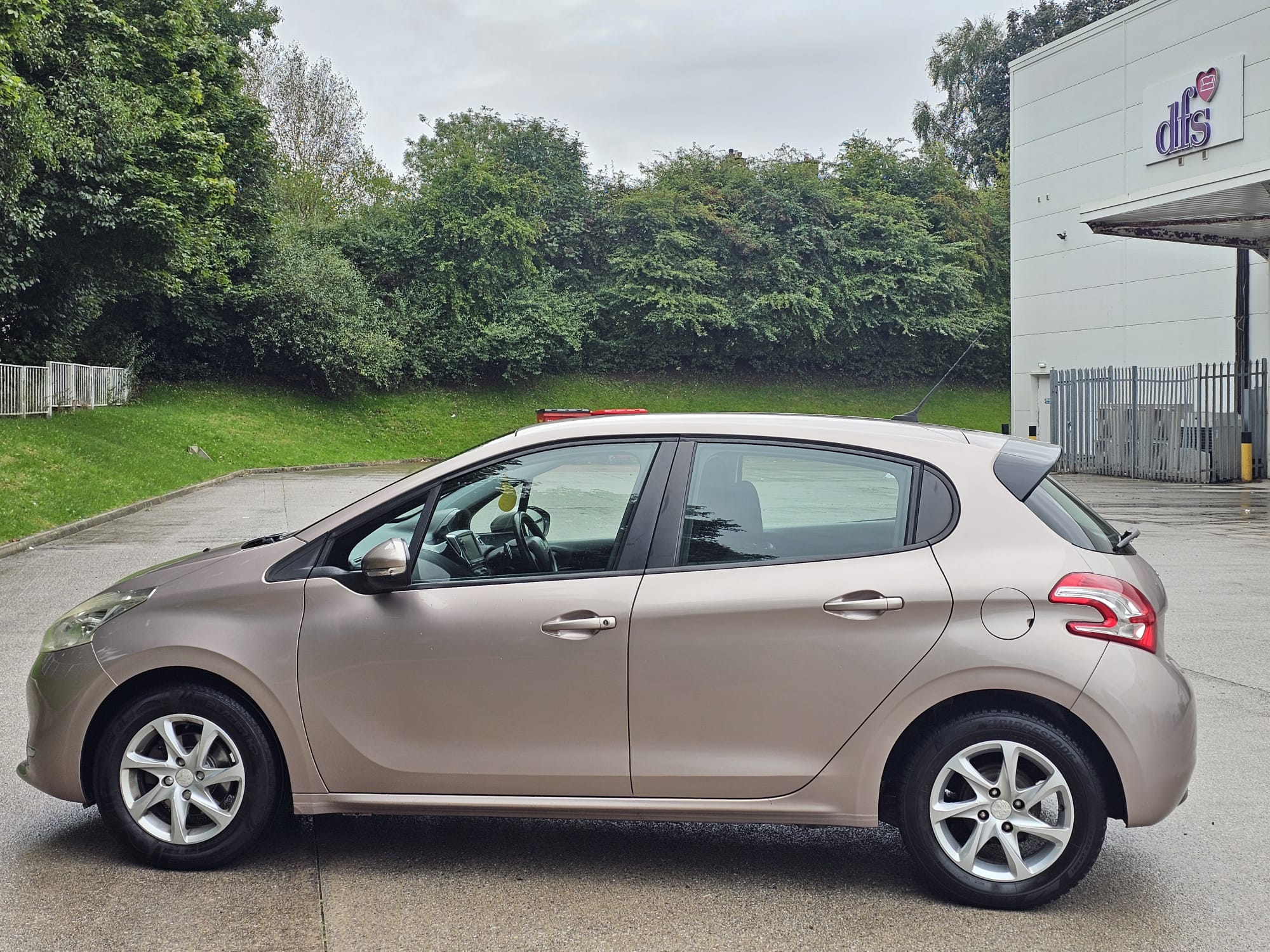 Peugeot 208 1.4 e-HDi Active EGC Euro 5 (s/s) 5dr
