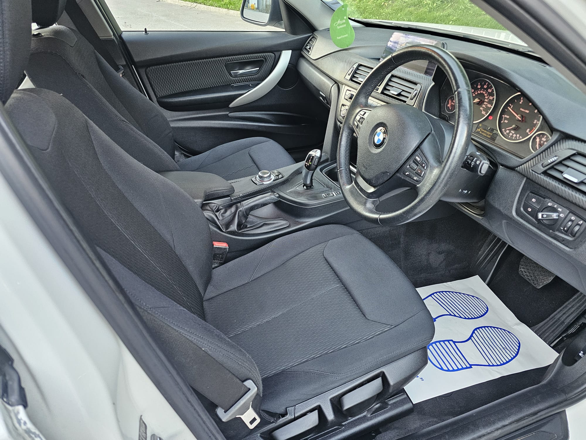 BMW 3 Series 2.0 320d ED EfficientDynamics Auto Euro 5 (s/s) 4dr