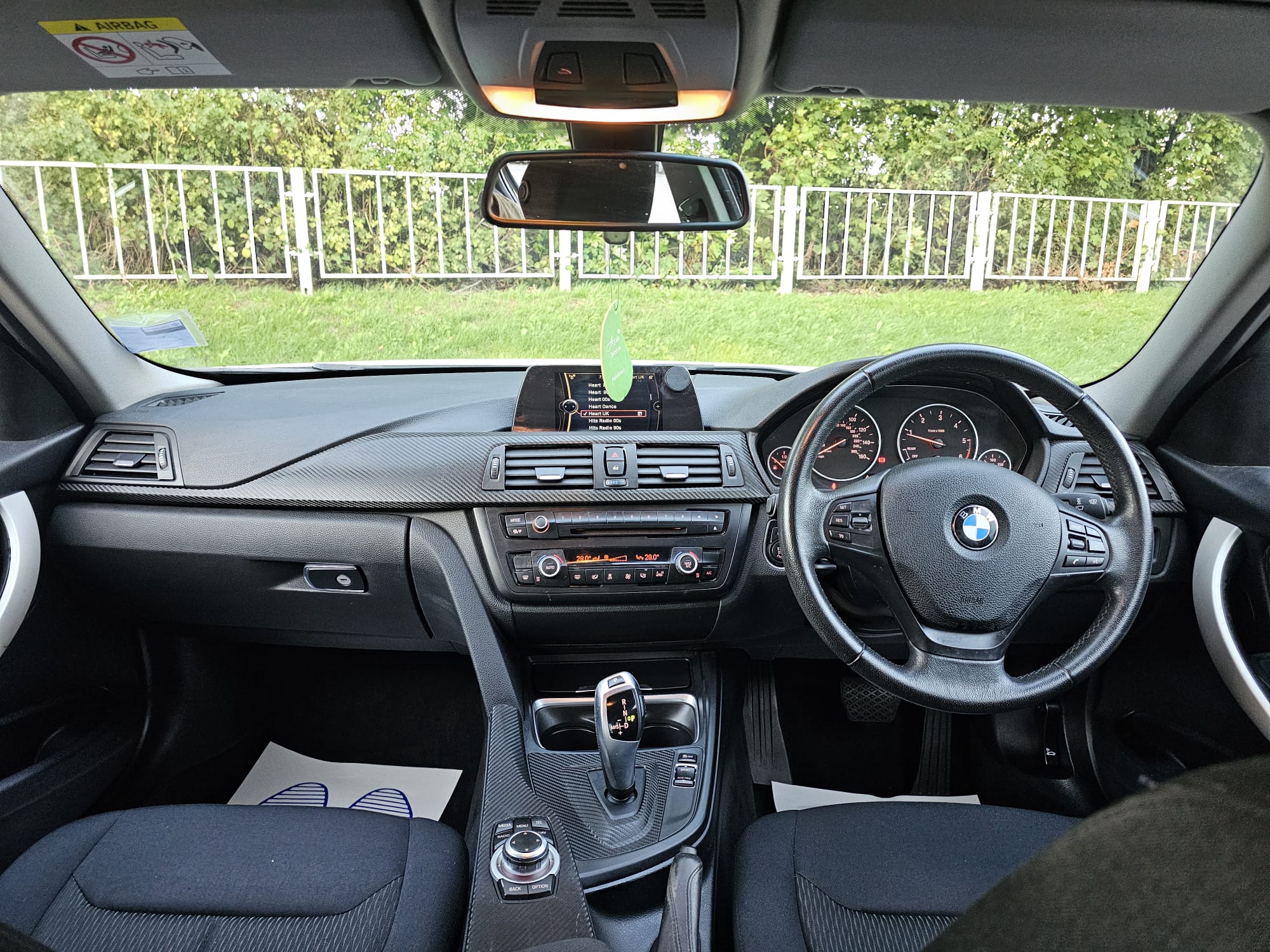 BMW 3 Series 2.0 320d ED EfficientDynamics Auto Euro 5 (s/s) 4dr